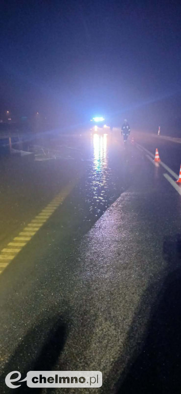 Strażacy walczą z podtopieniami