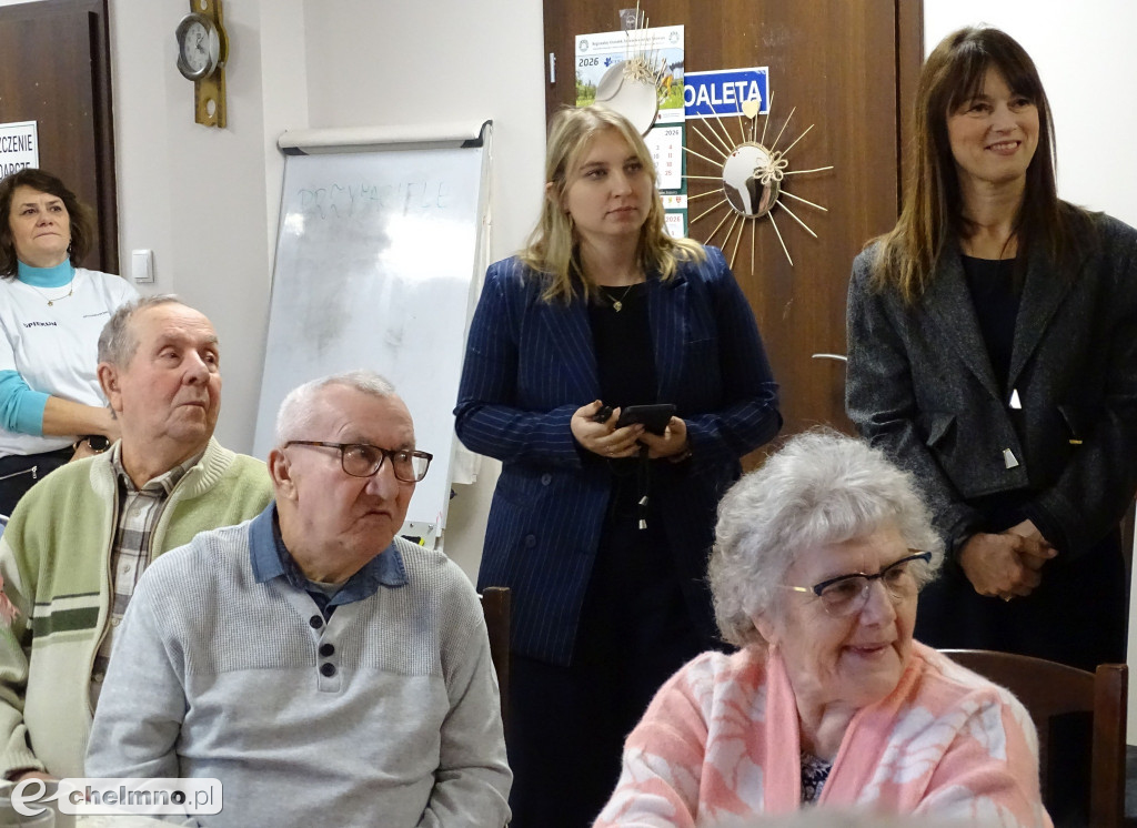 Czujki czadu dla seniorów z Domu Pomocy w Chełmnie