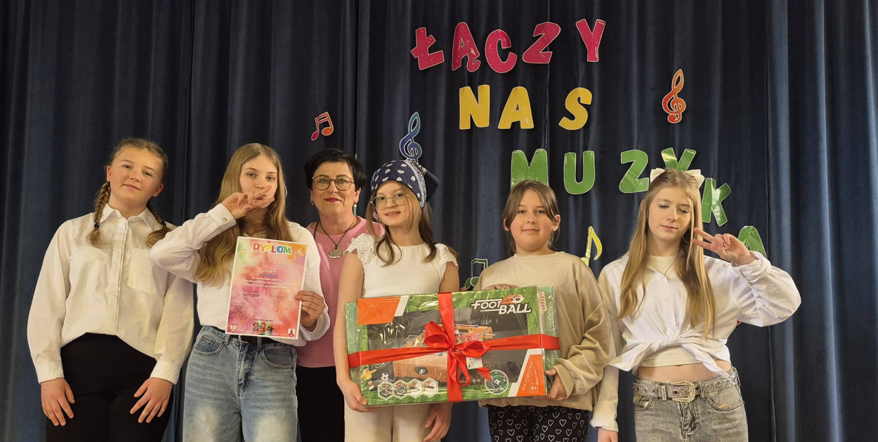 Mamy II miejsce na Festiwalu Piosenki Dziecięcej i Młodzieżowej