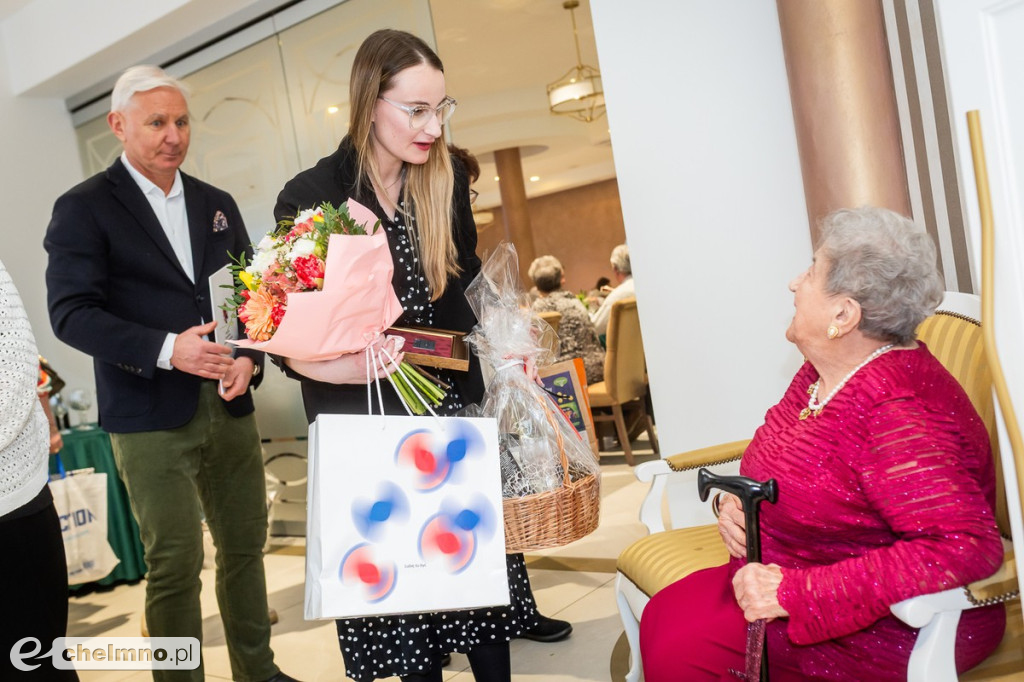 Stuletnie mieszkanki regionu odznaczone medalem