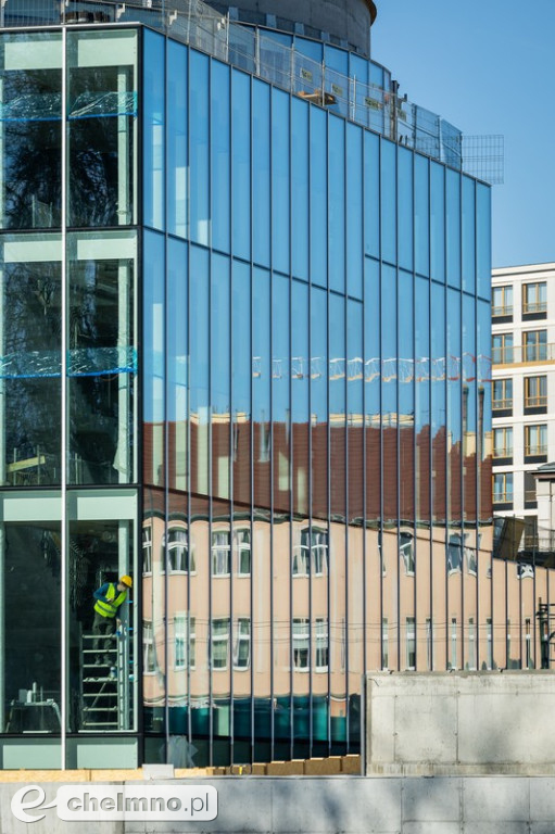 Rozbudowa Opery Nova na finiszu