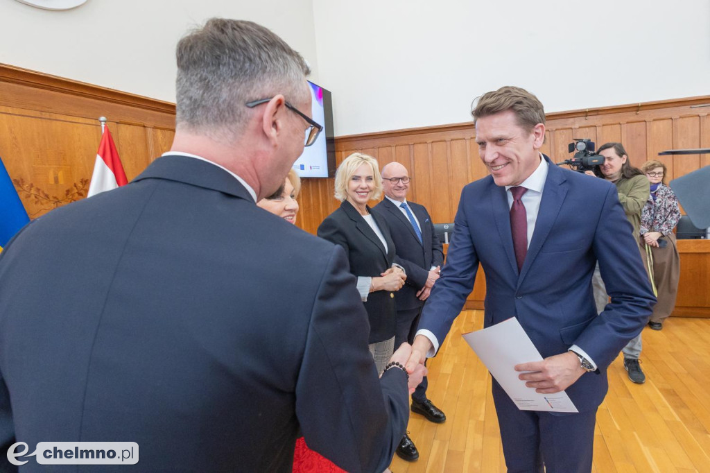 Mamy nowe umowy w FEdKP: ekologia, przestrzeń...