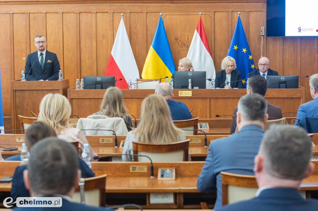 Mamy nowe umowy w FEdKP: ekologia, przestrzeń...