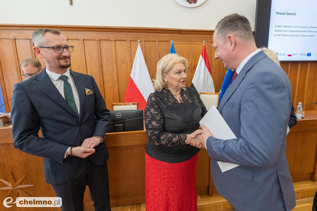 Mamy nowe umowy w FEdKP: ekologia, przestrzeń...