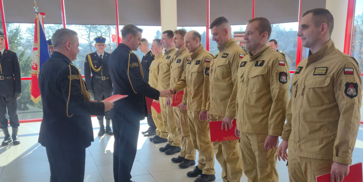 Uroczysta zbiorka w KP PSP w Chełmnie