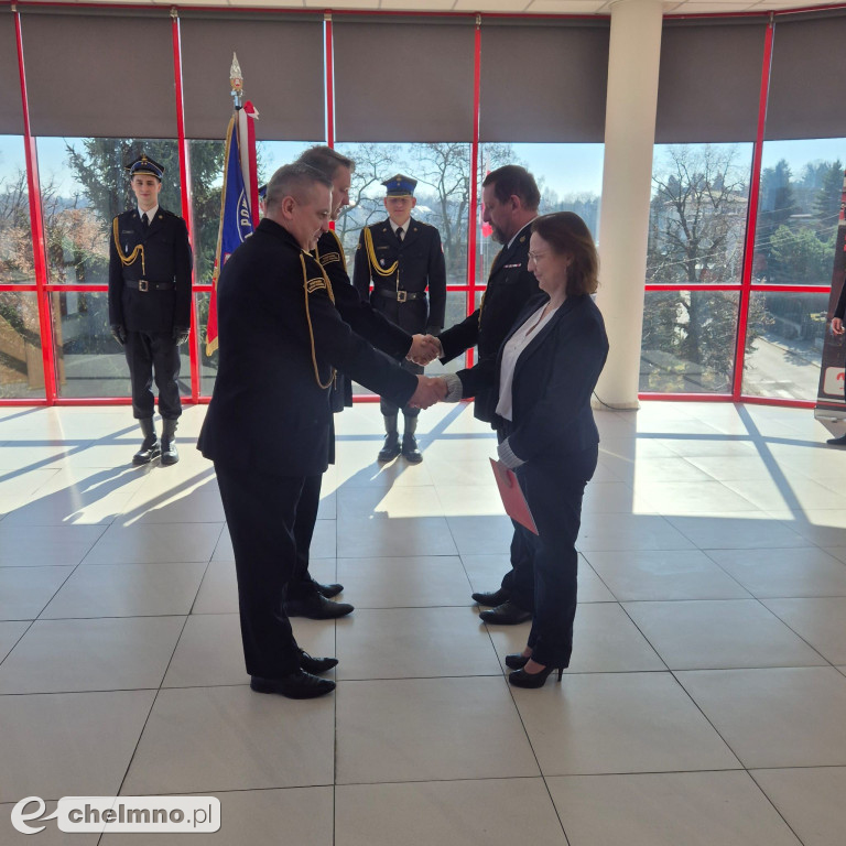 Uroczysta zbiorka w KP PSP w Chełmnie