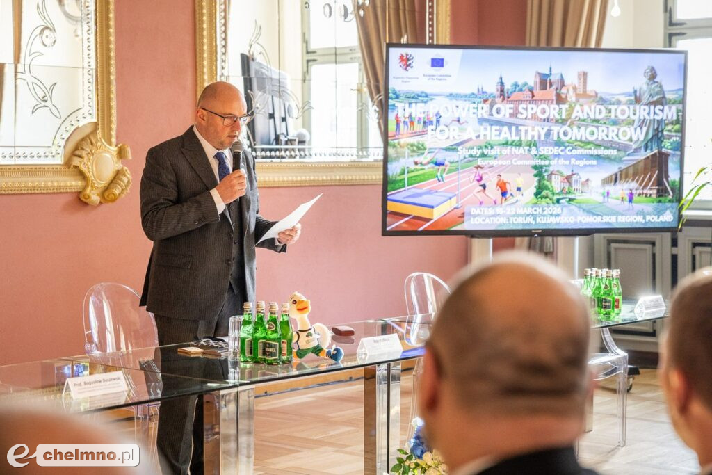 Członkowie Europejskiego Komitetu Regionów w Toruniu