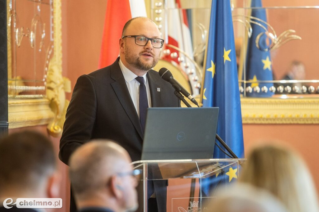 Członkowie Europejskiego Komitetu Regionów w Toruniu