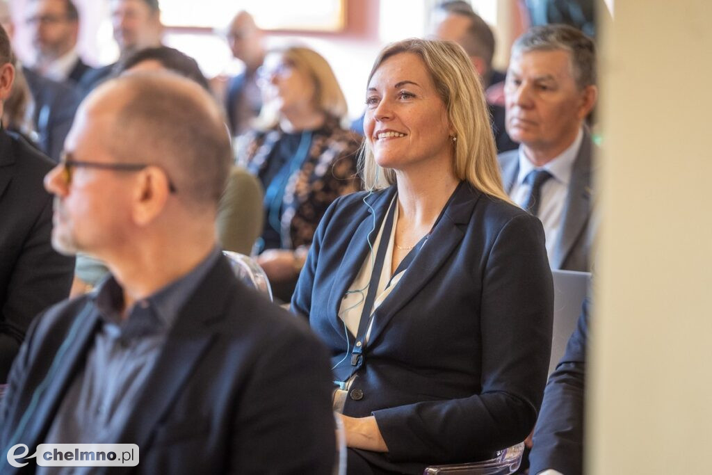 Członkowie Europejskiego Komitetu Regionów w Toruniu