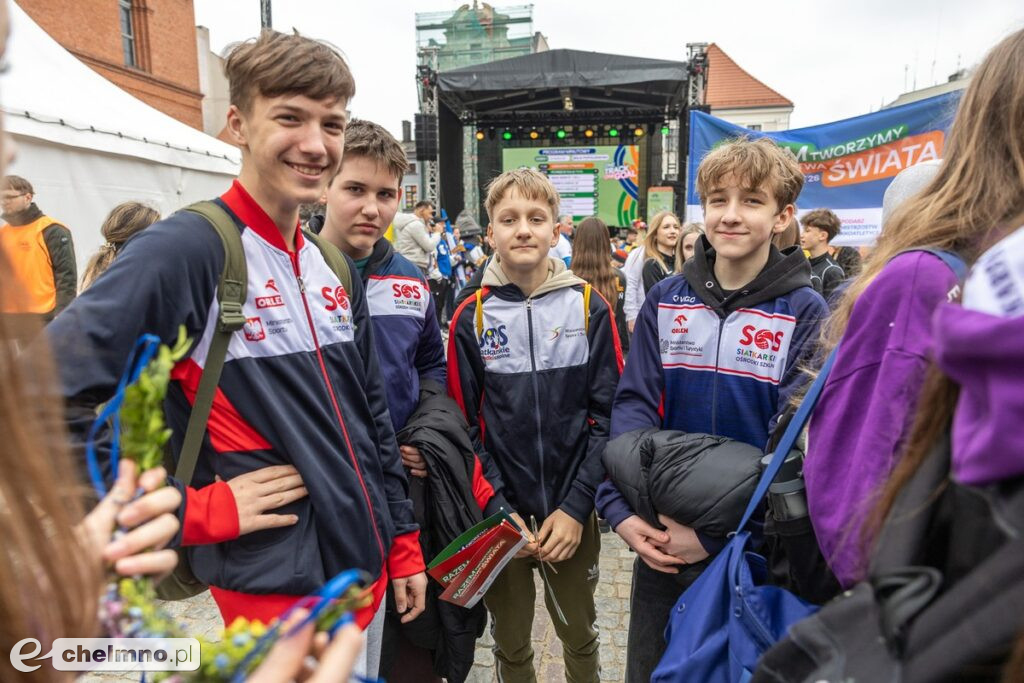 Inauguracja HMŚ z barwnym korowodem i koncertem