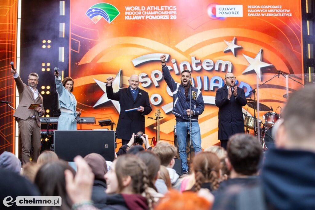 Inauguracja HMŚ z barwnym korowodem i koncertem