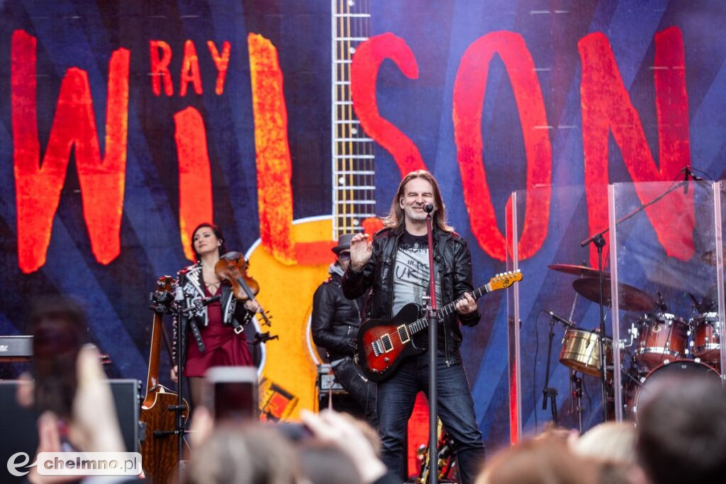 Inauguracja HMŚ z barwnym korowodem i koncertem