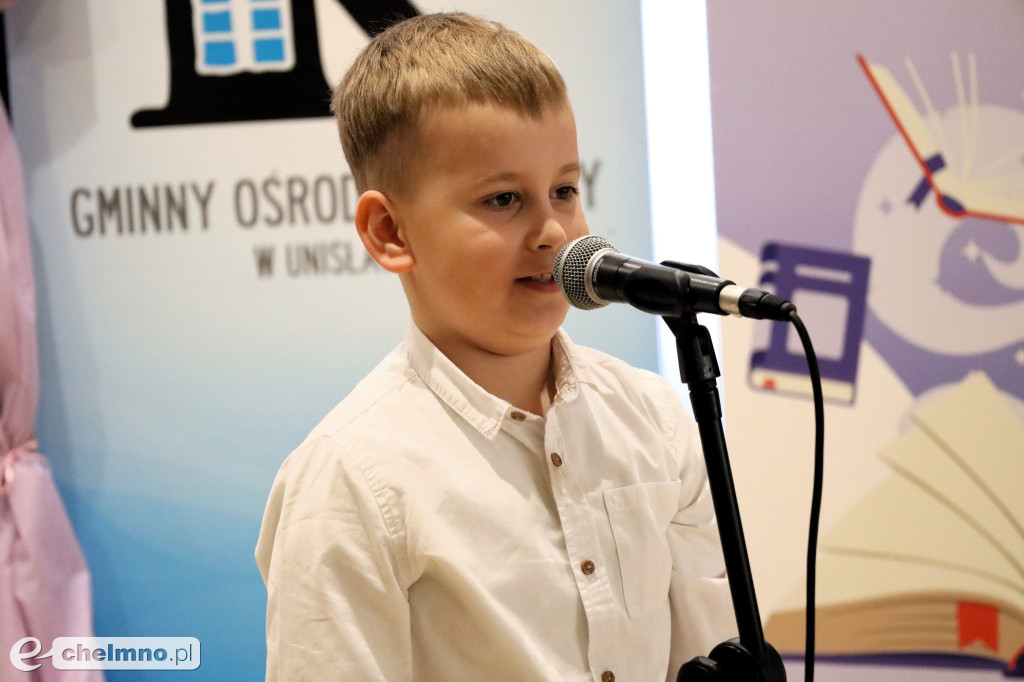 Zmierzyli się w recytacji wierszy