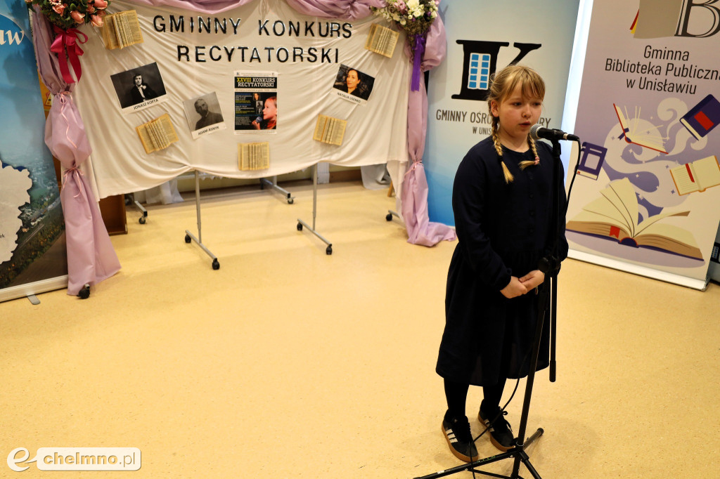 Zmierzyli się w recytacji wierszy