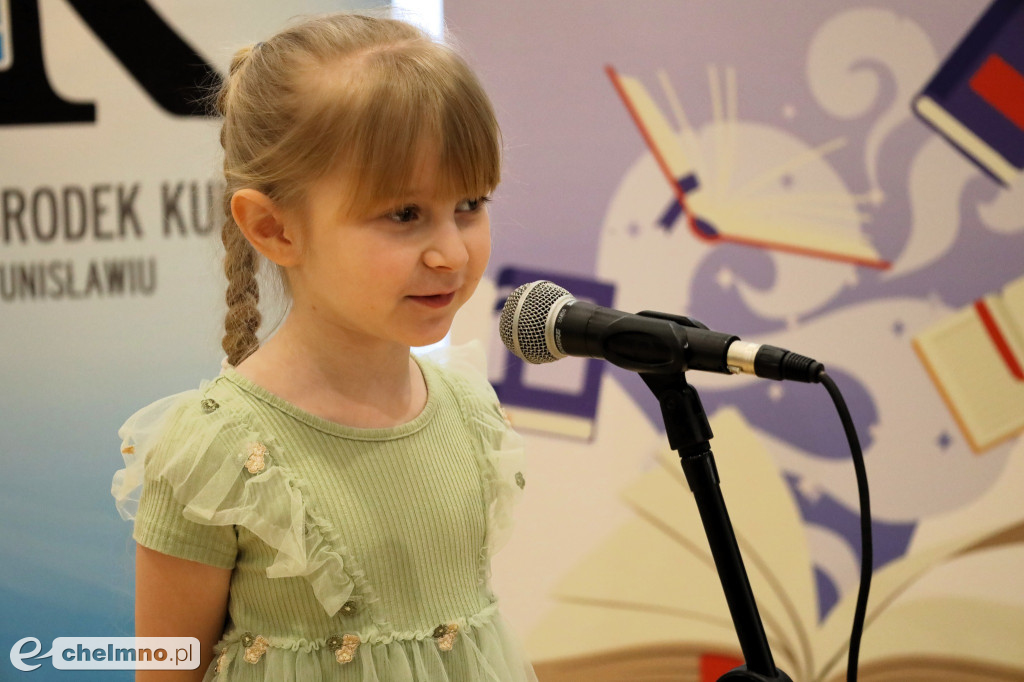 Zmierzyli się w recytacji wierszy