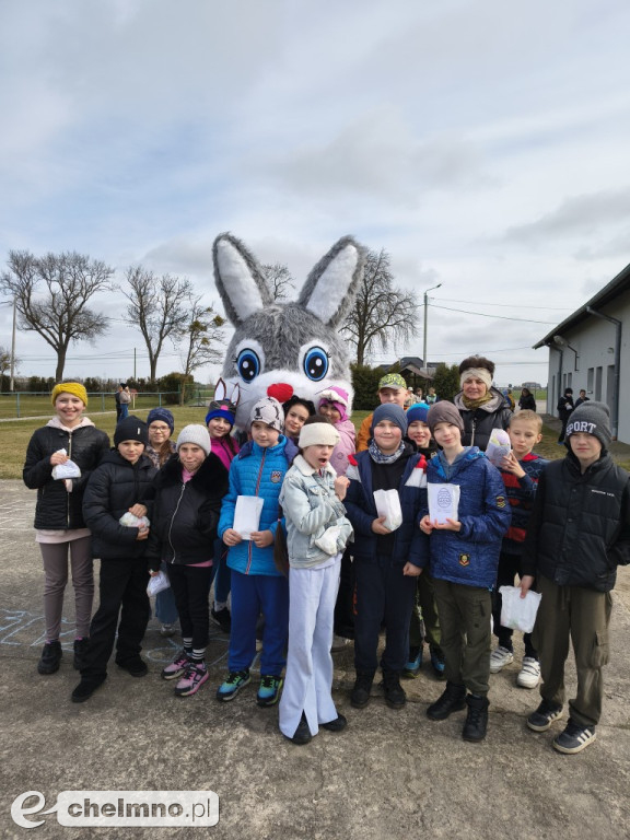 Spotkanie z jajem na polanie