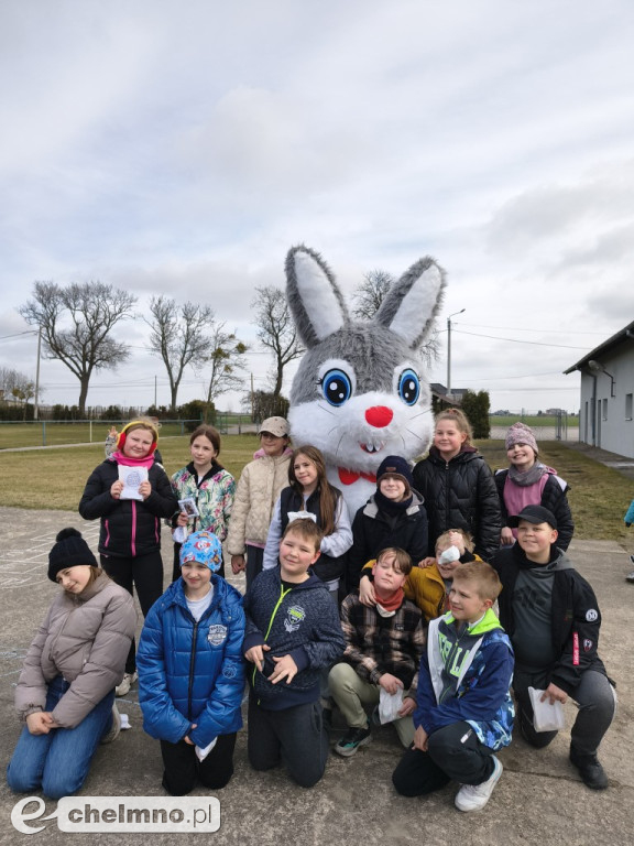 Spotkanie z jajem na polanie
