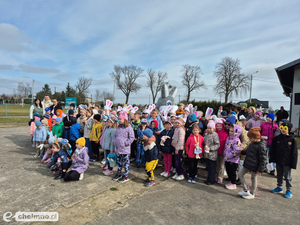 Spotkanie z jajem na polanie