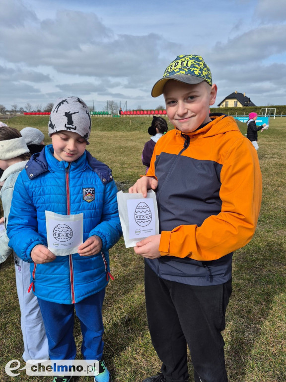 Spotkanie z jajem na polanie