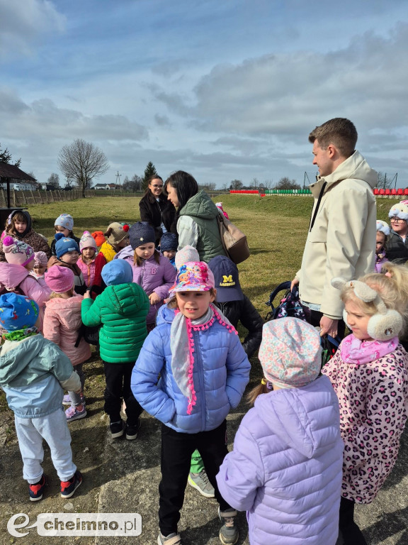 Spotkanie z jajem na polanie