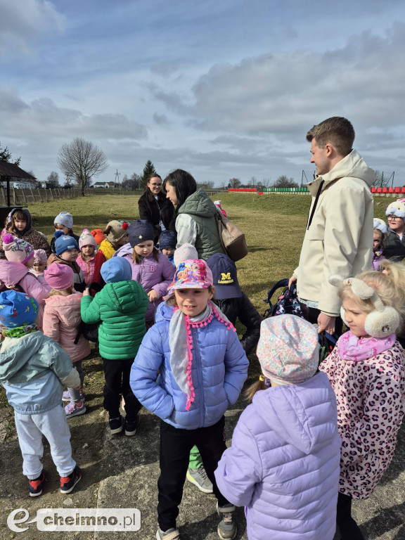 Spotkanie z jajem na polanie