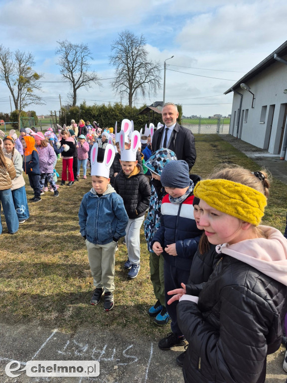 Spotkanie z jajem na polanie