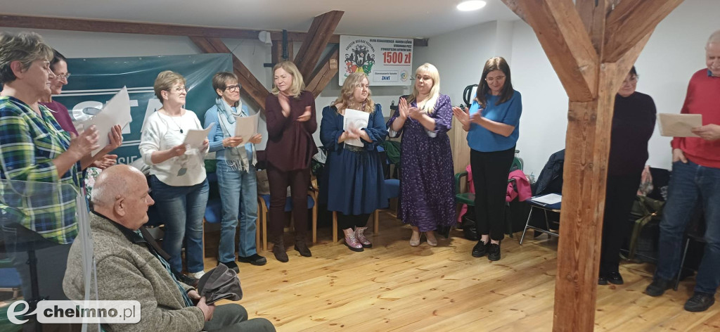 Dołącz do zespołu ludowego w Unisławiu