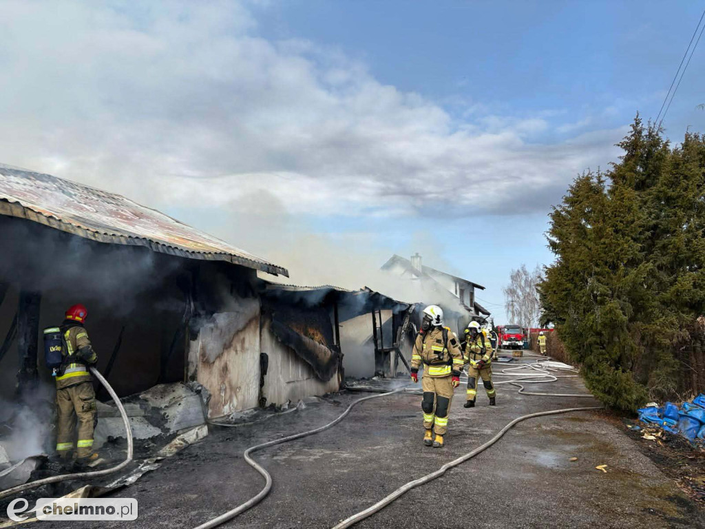 Kłęby dymu widoczne z daleka - groźny pożar w Chełmnie