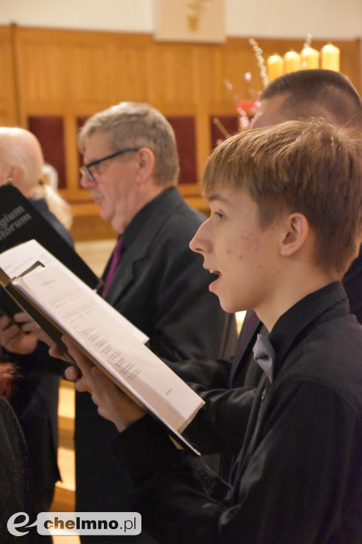 Wieczór pasyjnej zadumy w parafii Świętego Józefa