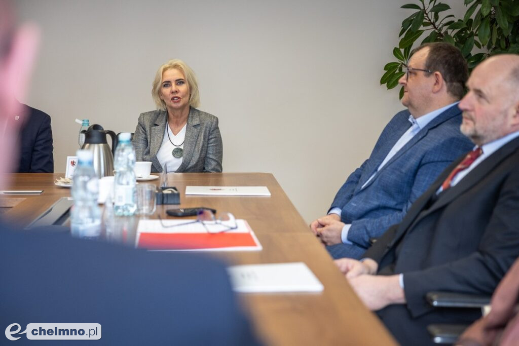 Zielone aleje powstaną przy kolejnych drogach wojewódzkich