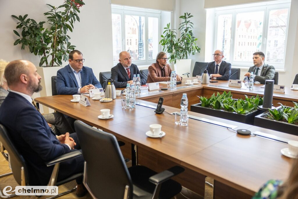 Zielone aleje powstaną przy kolejnych drogach wojewódzkich