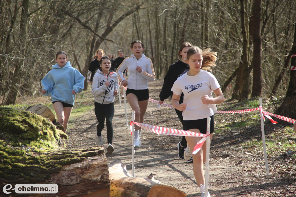 Przełaje w Parku Słowackiego w Chełmnie Rywalizowało 100 uczniów