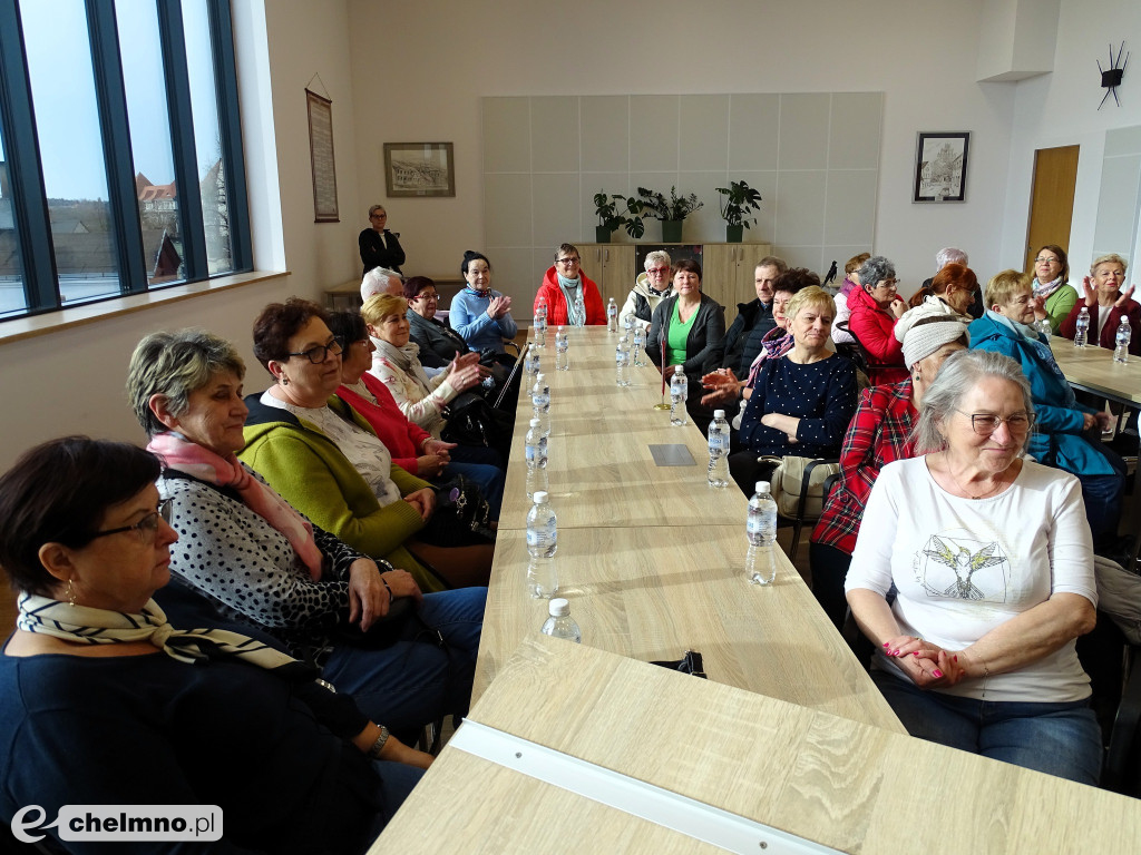 Powiat Chełmiński prowadzi działania włączające seniorów