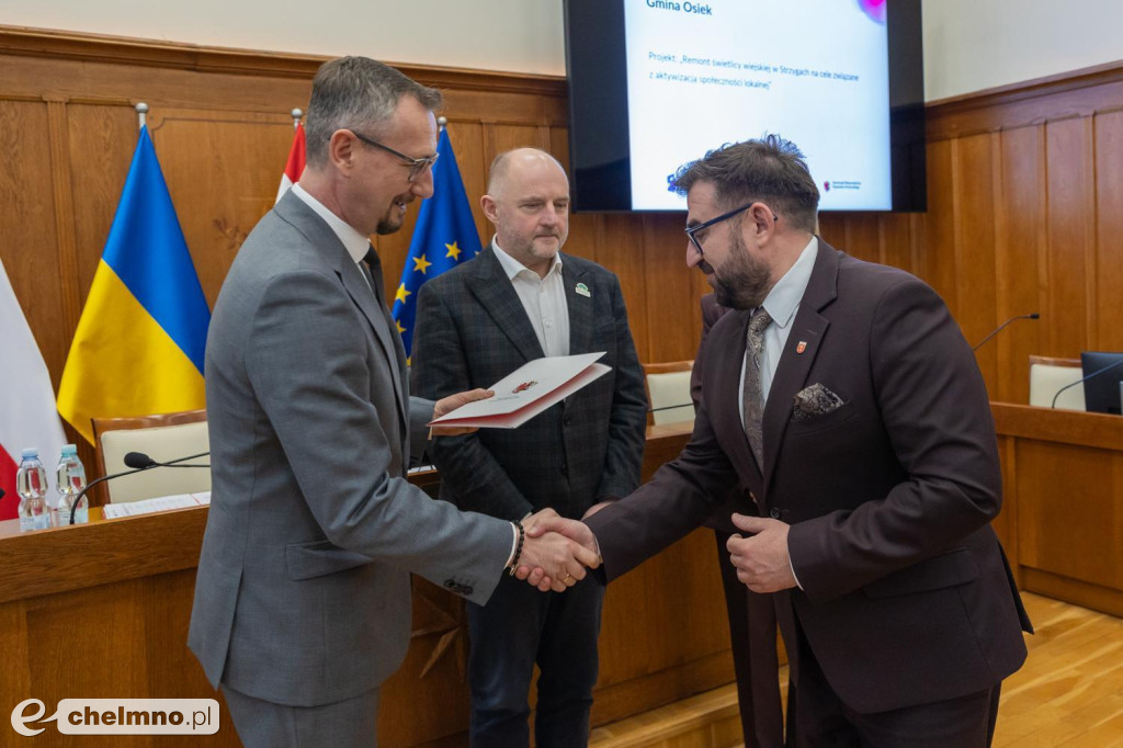 Nowe umowy FEdKP – projekty, na które czekają lokalne społeczności