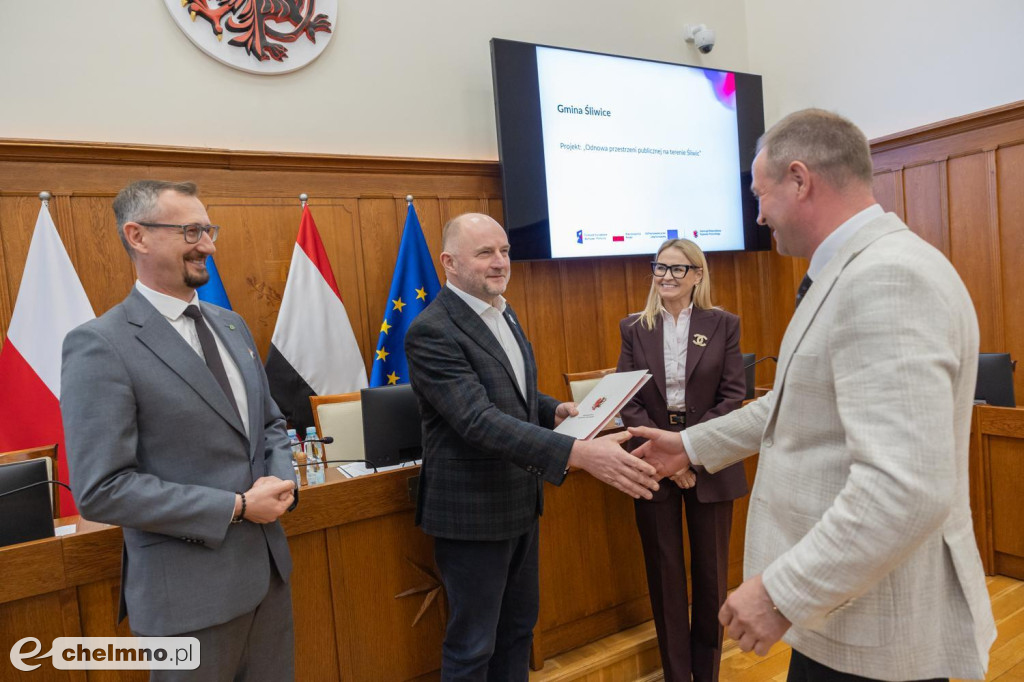 Nowe umowy FEdKP – projekty, na które czekają lokalne społeczności
