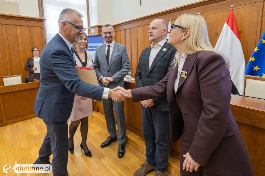 Nowe umowy FEdKP – projekty, na które czekają lokalne społeczności