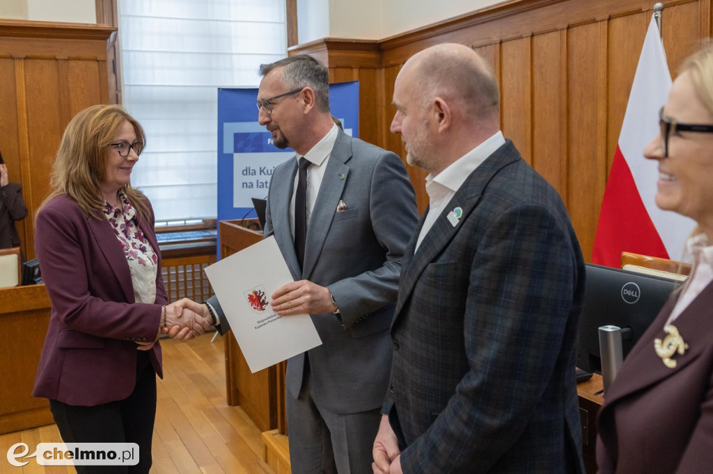 Nowe umowy FEdKP – projekty, na które czekają lokalne społeczności