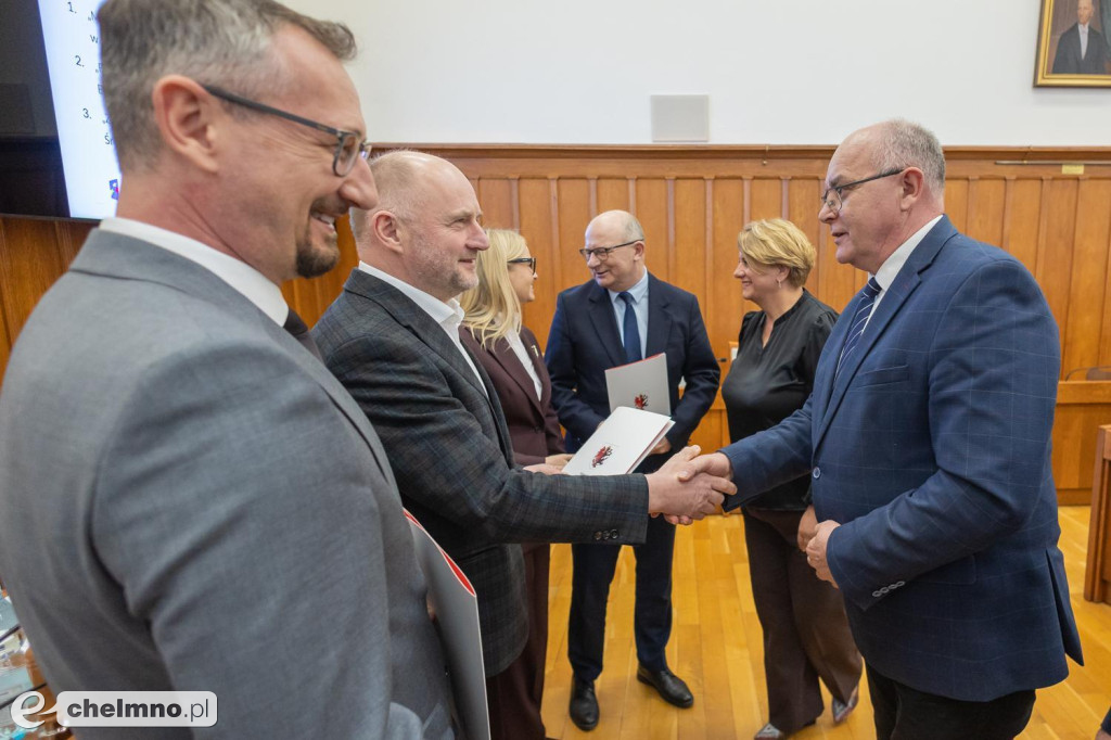 Nowe umowy FEdKP – projekty, na które czekają lokalne społeczności