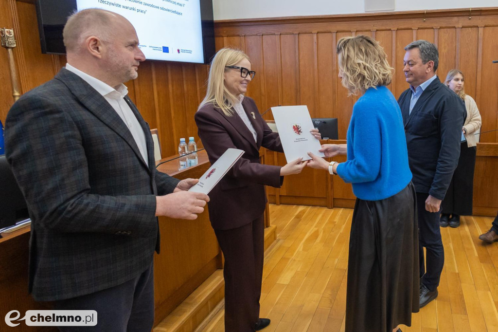 Nowe umowy FEdKP – projekty, na które czekają lokalne społeczności