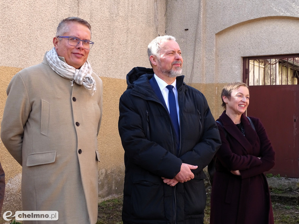 Starosta przekazał klucze do aresztu śledczego