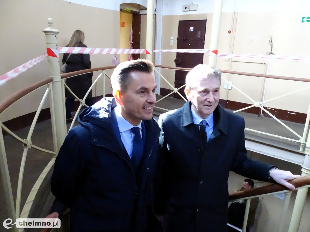 Starosta przekazał klucze do aresztu śledczego