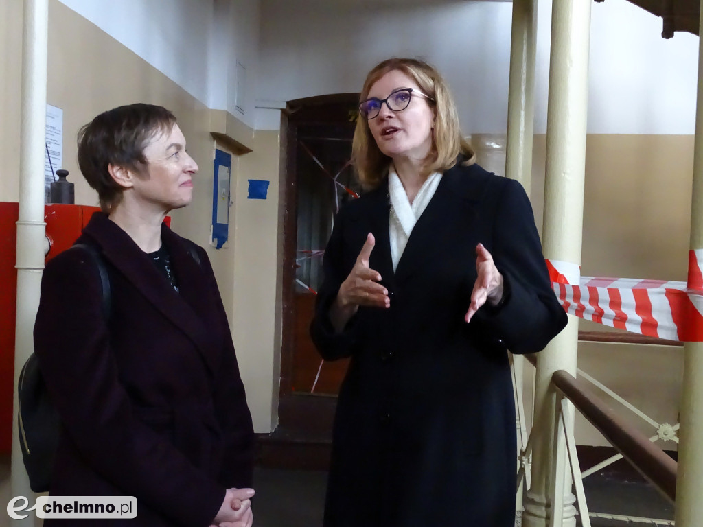 Starosta przekazał klucze do aresztu śledczego