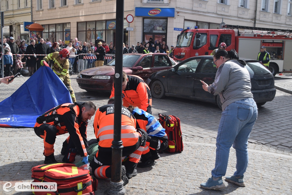 Tragiczny wypadek w centrum Chełmna. Wiele osób poszkodowanych!