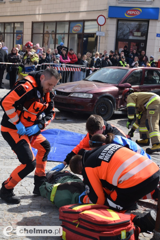 Tragiczny wypadek w centrum Chełmna. Wiele osób poszkodowanych!