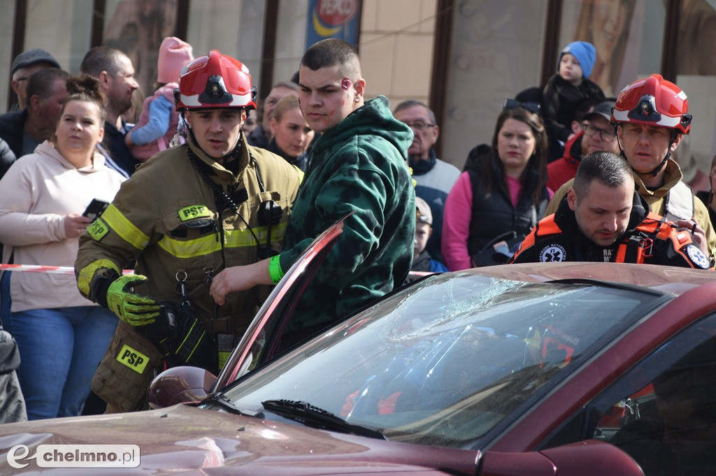 Tragiczny wypadek w centrum Chełmna. Wiele osób poszkodowanych!