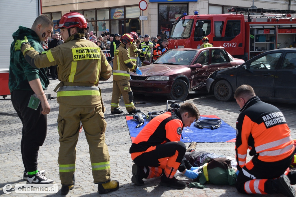 Tragiczny wypadek w centrum Chełmna. Wiele osób poszkodowanych!