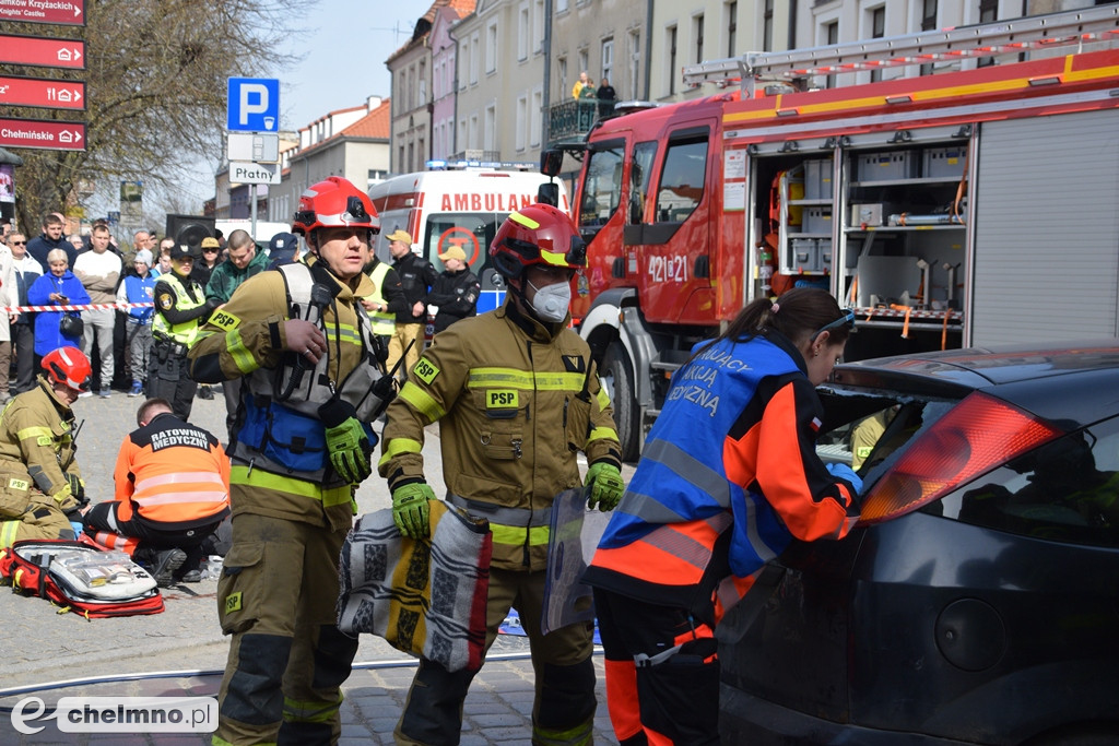 Tragiczny wypadek w centrum Chełmna. Wiele osób poszkodowanych!