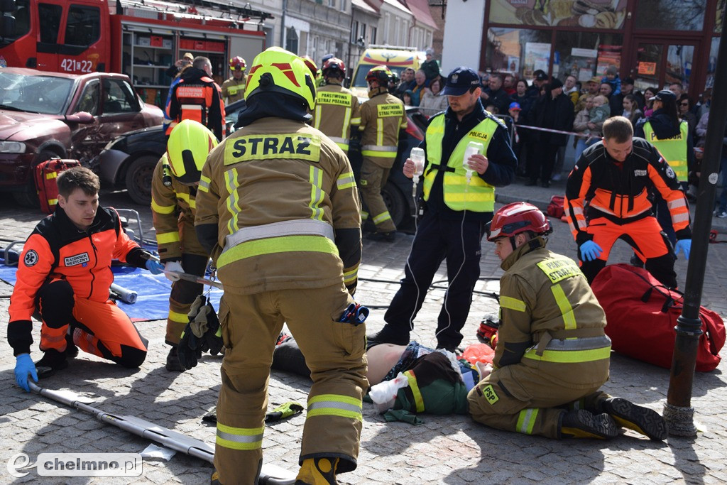 Tragiczny wypadek w centrum Chełmna. Wiele osób poszkodowanych!