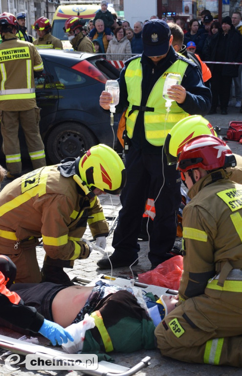 Tragiczny wypadek w centrum Chełmna. Wiele osób poszkodowanych!
