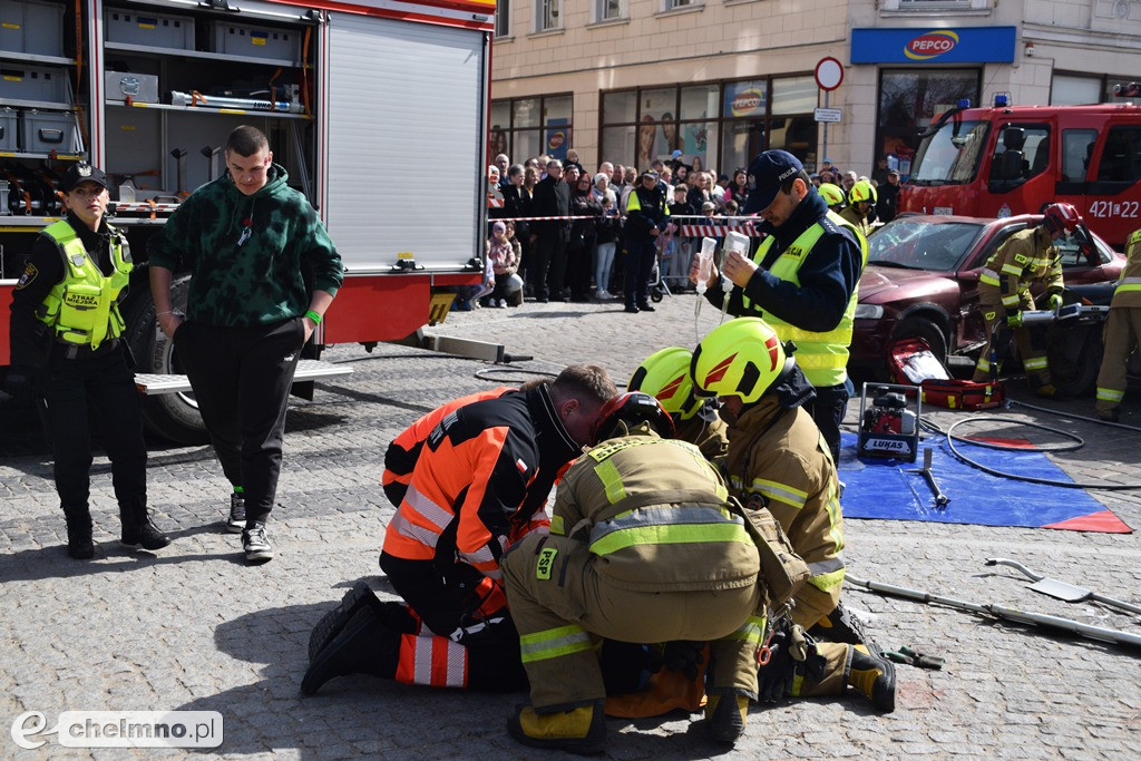 Tragiczny wypadek w centrum Chełmna. Wiele osób poszkodowanych!
